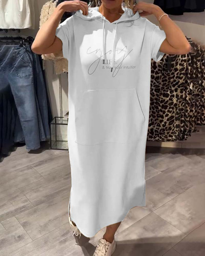 Nadia – Elegantes Kleid Mit Kapuze