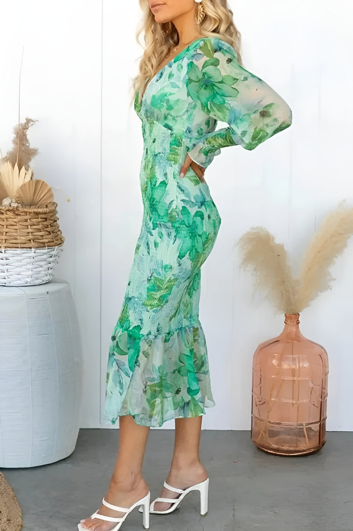 Nayra – Elegantes Kleid Mit V-Ausschnitt Und Blumenmuster
